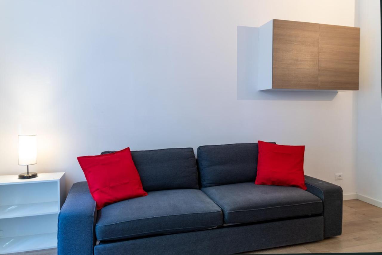 City Centre Apartment - 10 Minutes To Duomo - Free Wifi E Netflix Milano Esterno foto