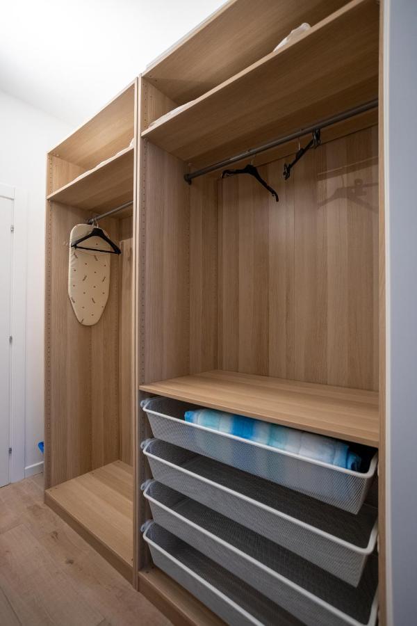 City Centre Apartment - 10 Minutes To Duomo - Free Wifi E Netflix Milano Esterno foto